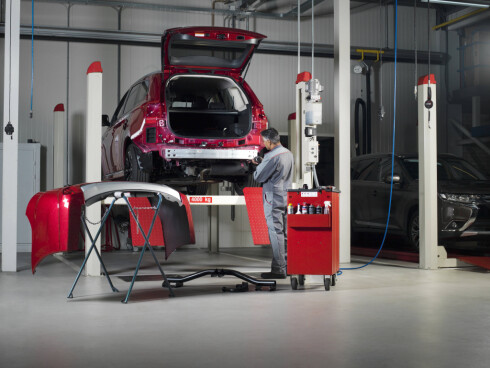 НОВИЙ СЕРВІСНИЙ ЦЕНТР MITSUBISHI В МІСТІ ЧЕРНІВЦІ - «КАРПАТИ АВТОЦЕНТР»