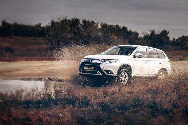 Як вибрати машину для далеких поїздок? Найкращі моделі автомобілів Mitsubishi для довгих мандрівок.
