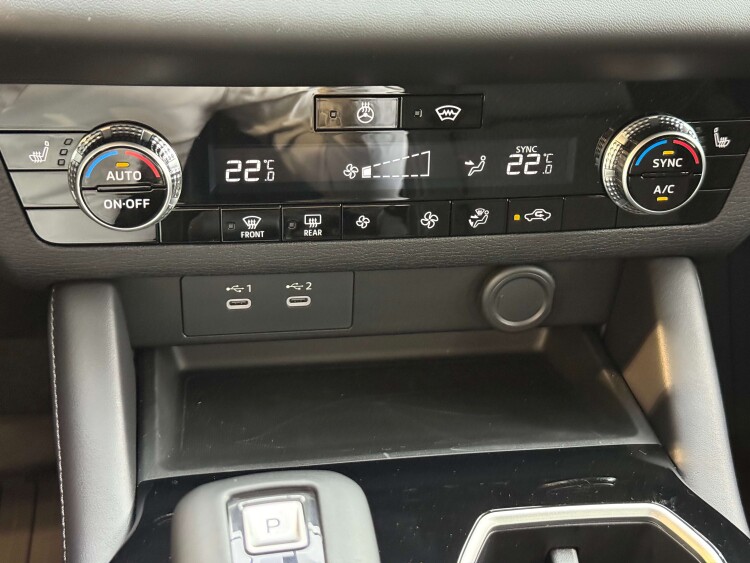 Mitsubishi Outlander 2025 2.5 MiVEC CVT (184 к.с.) Business