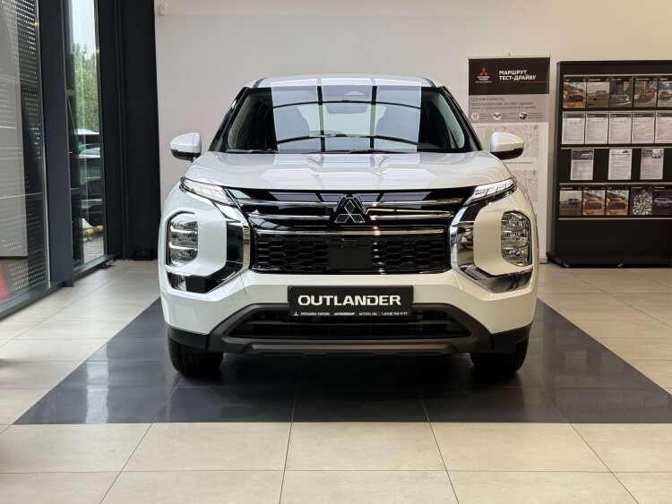 Mitsubishi Outlander 2025 2.5 MiVEC CVT (184 к.с.) Business