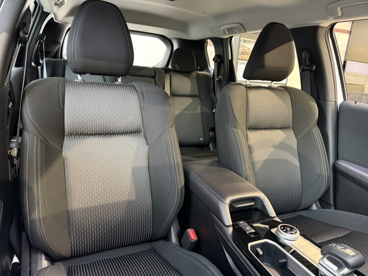 Mitsubishi Outlander 2025 2.5 MiVEC CVT (184 к.с.) Business