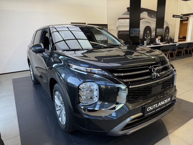 Mitsubishi Outlander 2025 2.5 MiVEC CVT (184 к.с.) S-AWC Intense