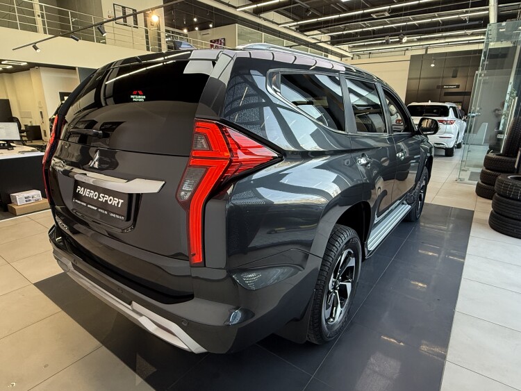Mitsubishi Pajero Sport 2025 3.0 MIVEC АТ (209 к.с.) Super Select 4WD-II Ultimate