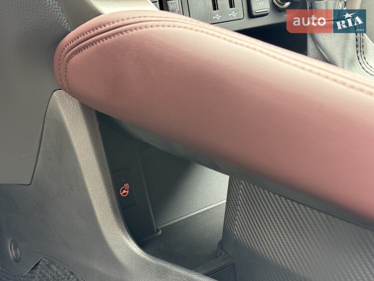 Mitsubishi Pajero Sport 2025 3.0 MIVEC АТ (209 к.с.) Super Select 4WD-II Ultimate