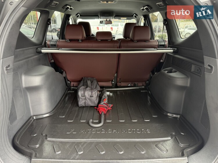 Mitsubishi Pajero Sport 2025 3.0 MIVEC АТ (209 к.с.) Super Select 4WD-II Ultimate