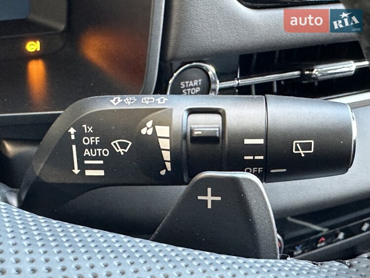 Mitsubishi Outlander 2025 2.5 MiVEC CVT (184 к.с.) S-AWC Ultimate