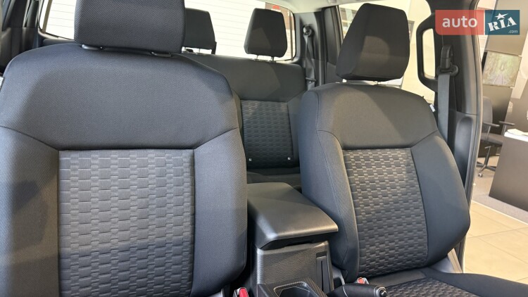 Mitsubishi L 200 2025 2.4 DI-D MT (204 к.с.) 4WD Invite