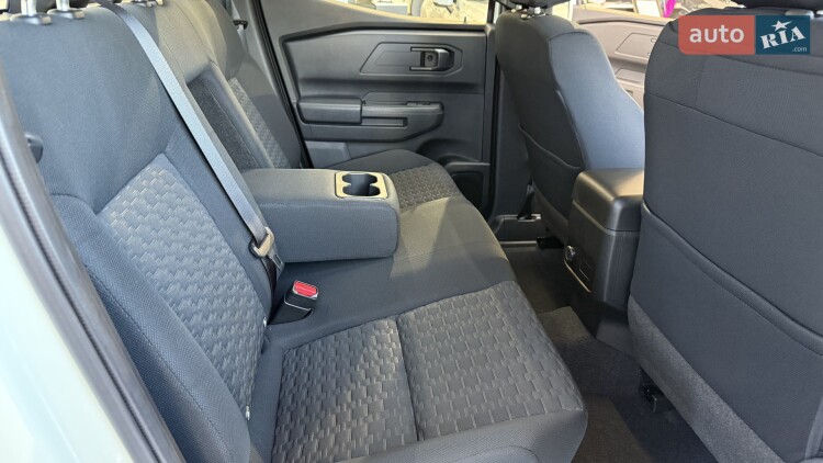 Mitsubishi L 200 2025 2.4 DI-D MT (204 к.с.) 4WD Invite