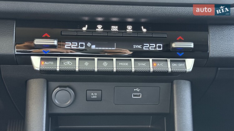 Mitsubishi L 200 2025 2.4 DI-D MT (204 к.с.) 4WD Invite