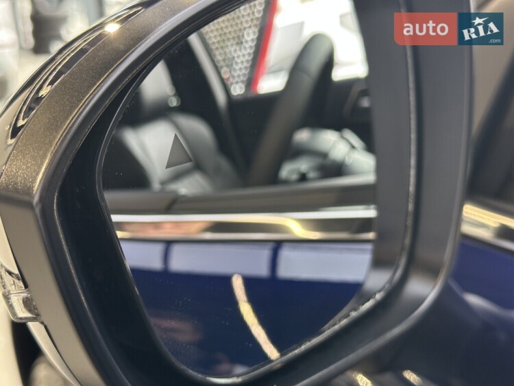 Mitsubishi Outlander 2025 2.5 MiVEC CVT (184 к.с.) S-AWC Ultimate