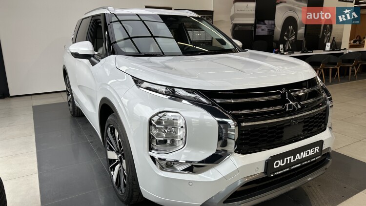 Mitsubishi Outlander 2025 2.5 MiVEC CVT (184 к.с.) S-AWC Ultimate