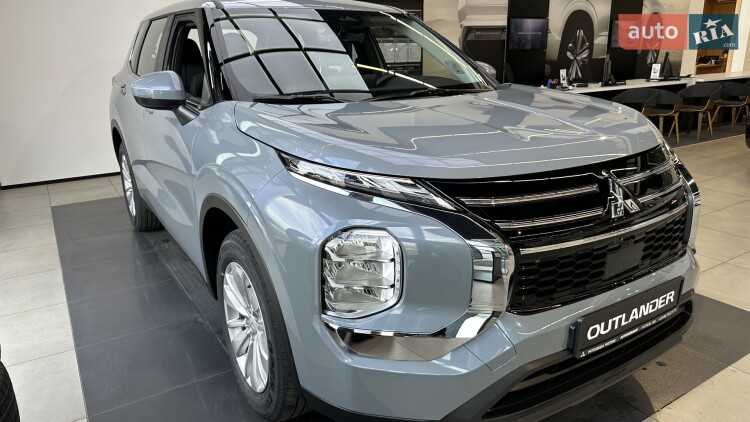 Mitsubishi Outlander 2025 2.5 MiVEC CVT (184 к.с.) Business