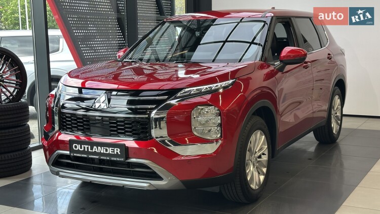 Mitsubishi Outlander 2025 2.5 MiVEC CVT (184 к.с.) S-AWC Intense