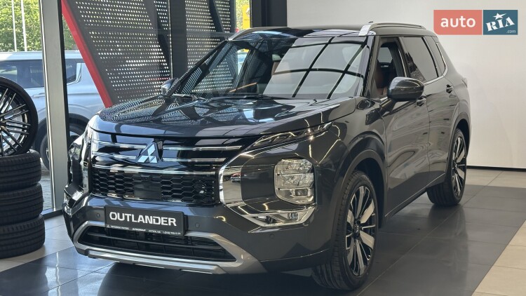 Mitsubishi Outlander 2026 2.5 MiVEC CVT (184 к.с.) S-AWC Ultimate