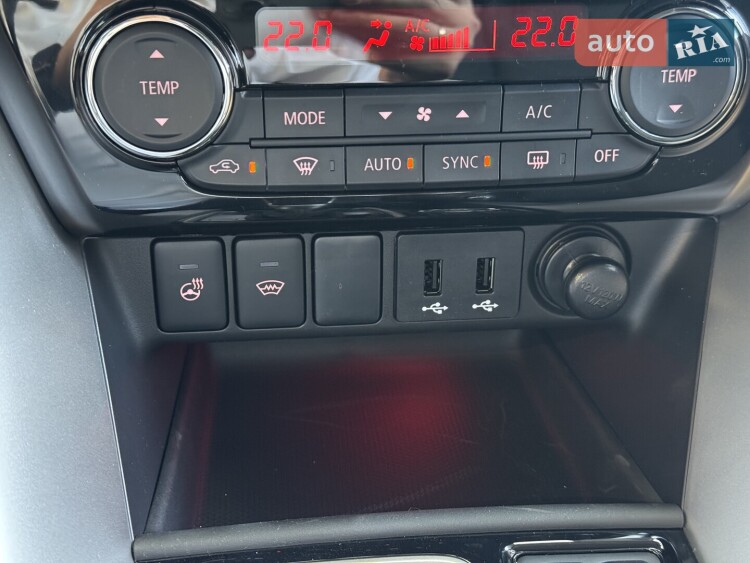 Mitsubishi Eclipse Cross 2025 1.5 T-MIVEC CVT (150 к.с.) 4x4 Invite