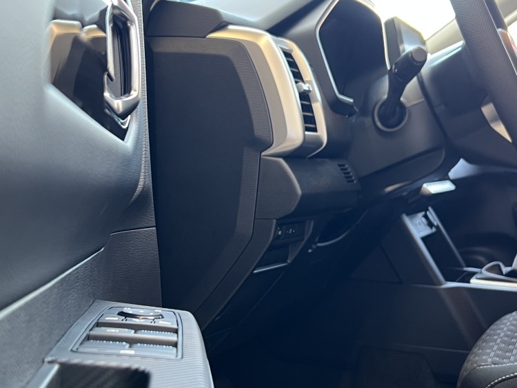 Mitsubishi Outlander 2024 2.5 MiVEC CVT (184 к.с.) S-AWC Ultimate