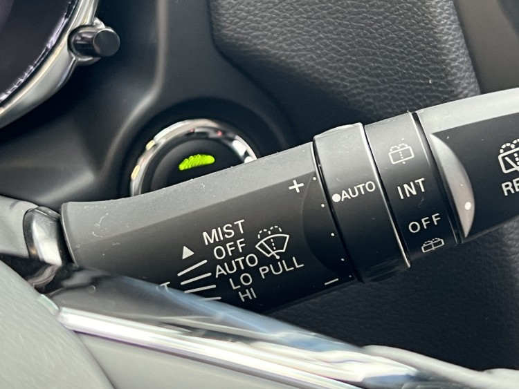 Mitsubishi Outlander 2024 2.5 MiVEC CVT (184 к.с.) S-AWC Ultimate